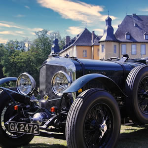 Jigsaw Puzzles - traditional online jigsaw - Old Car